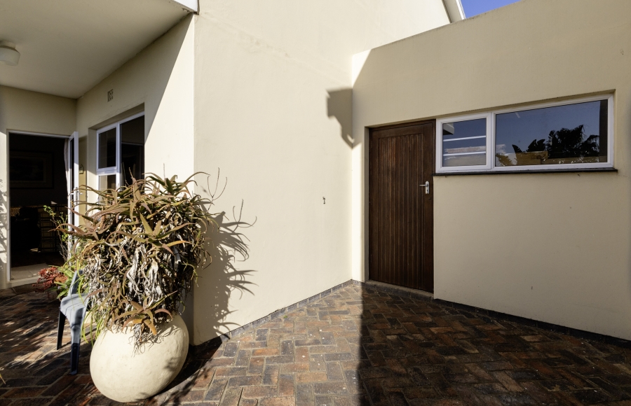 3 Bedroom Property for Sale in West Bank Eastern Cape